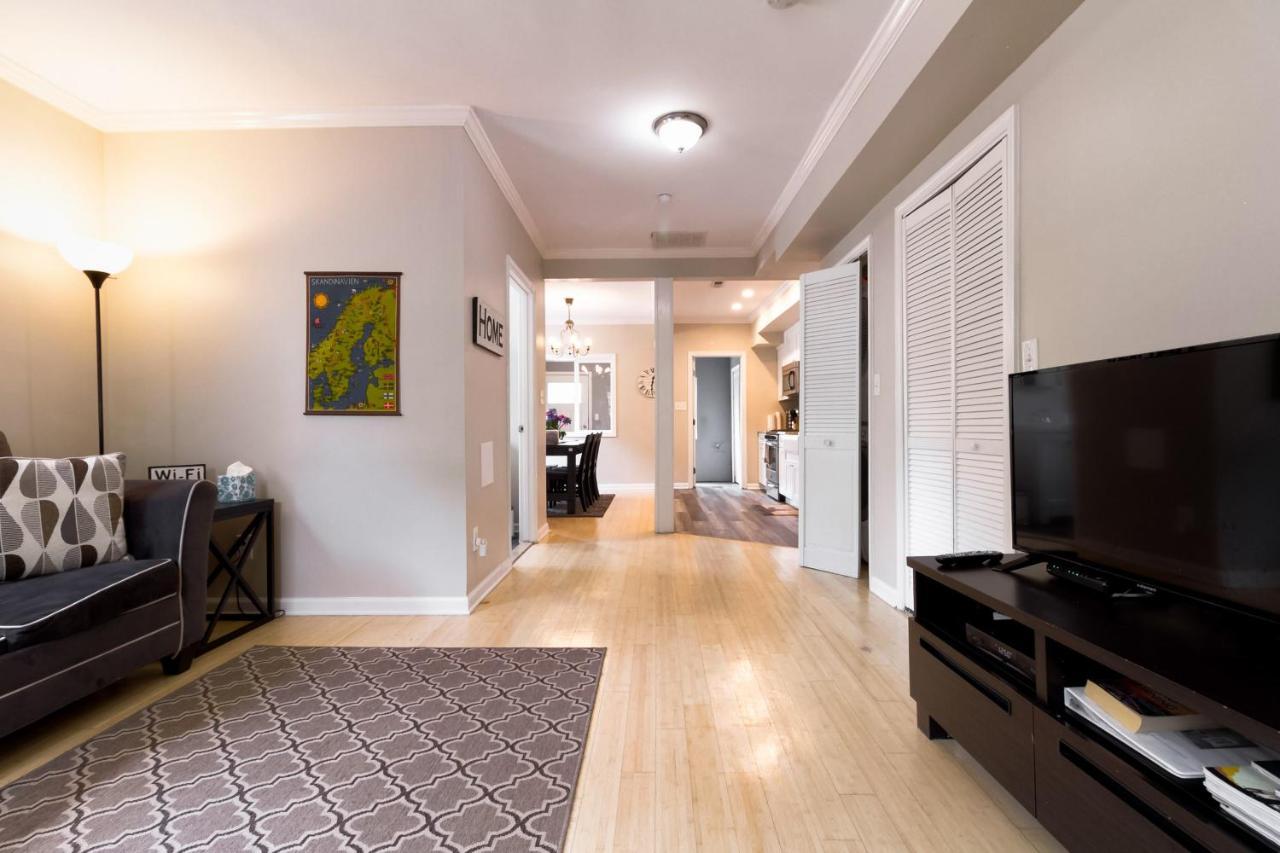 The Gray Corner House By Gallaudet 3 Bedroom 2 Ba Washington Eksteriør billede