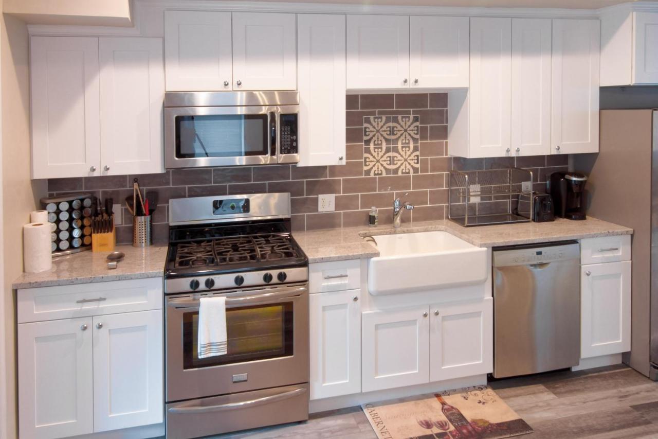 The Gray Corner House By Gallaudet 3 Bedroom 2 Ba Washington Eksteriør billede