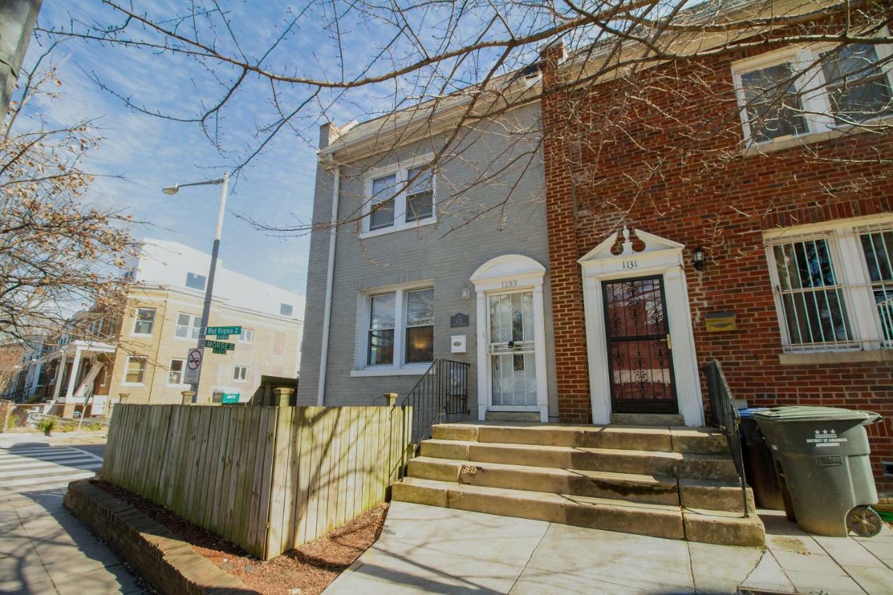 The Gray Corner House By Gallaudet 3 Bedroom 2 Ba Washington Eksteriør billede